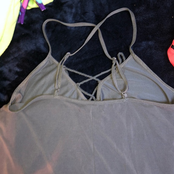 Abercrombie and Fitch Tie Tank Top - Picture 3 of 4
